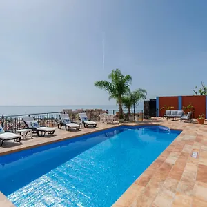 https://mediterraneo-outdoor-pool.es-andalucia.com
